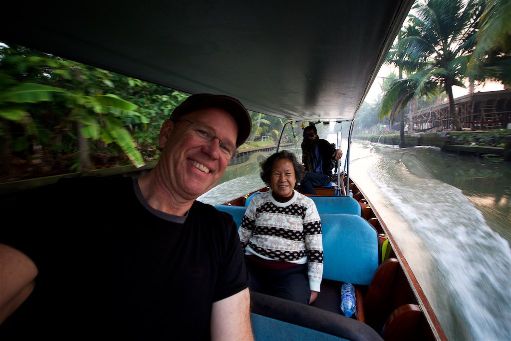 Floating market 1