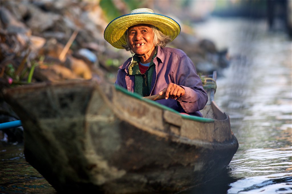 Floating market 3