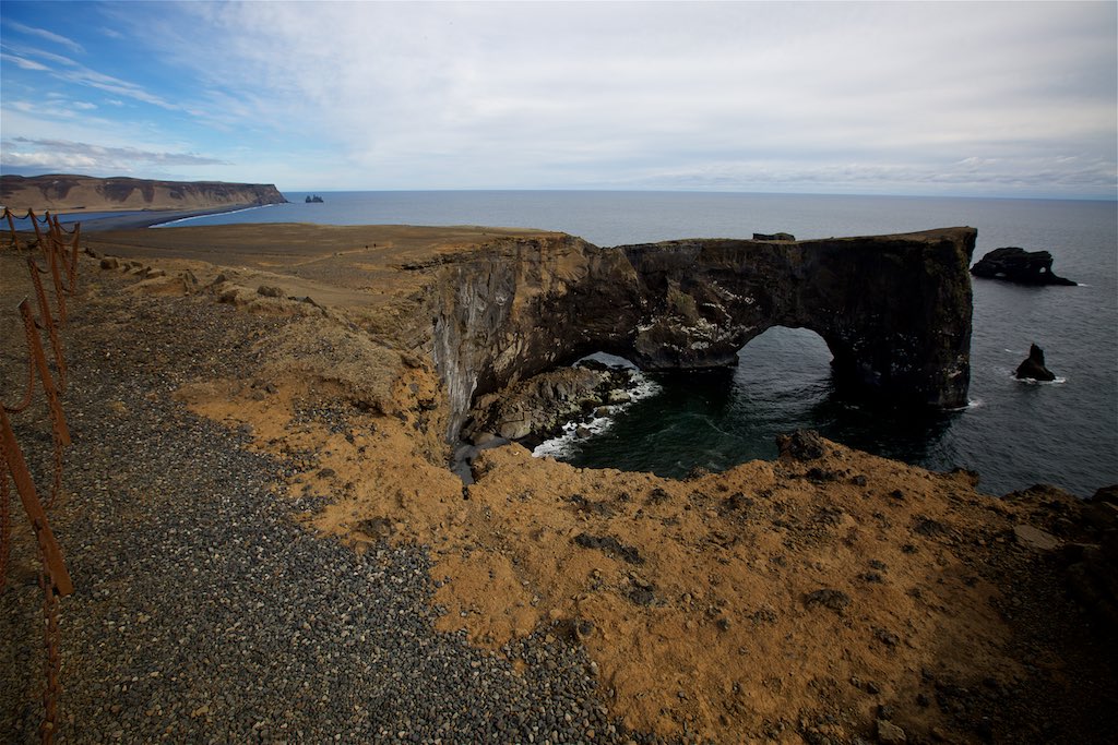 Iceland’s Dyrhólaey lighthouse 4